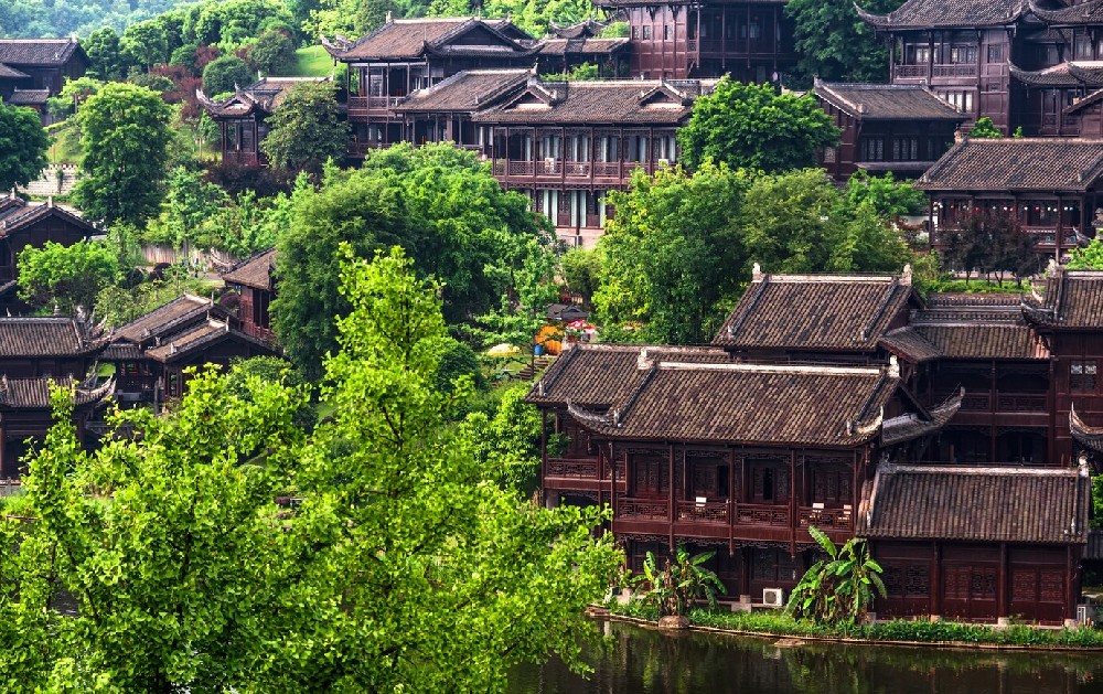智能一體化設(shè)備高效解決民宿污水，守護自然之美